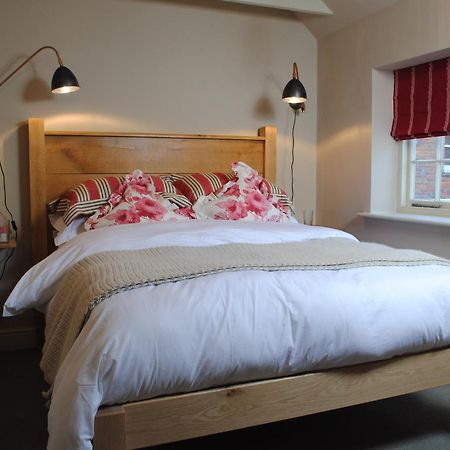 Courtyard Cottages Lymington, 2 Adults Only Luaran gambar