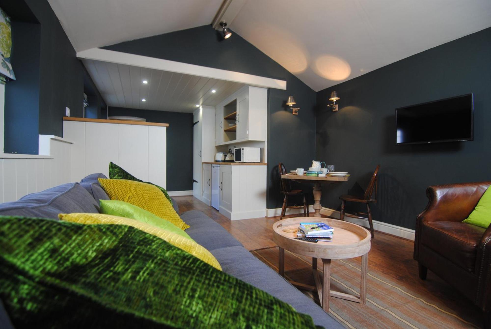 Courtyard Cottages Lymington, 2 Adults Only Luaran gambar